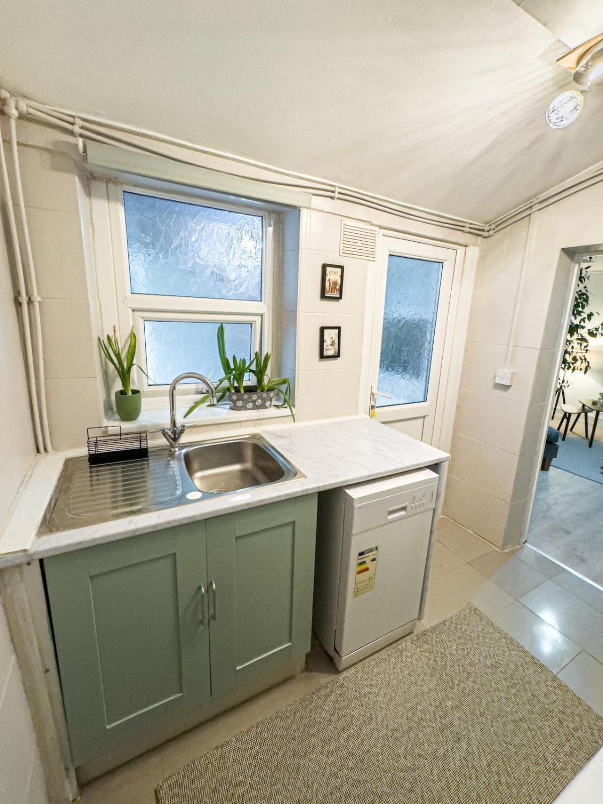 3 Bedroom House Easy Access Сasa de vacaciones