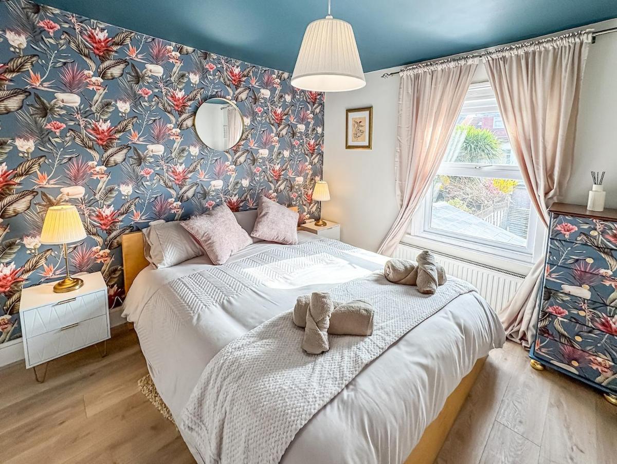 3 Bedroom House Easy Access Londres